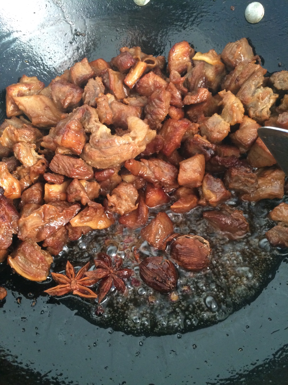 新疆风味的土豆烧牛肉的做法 步骤6