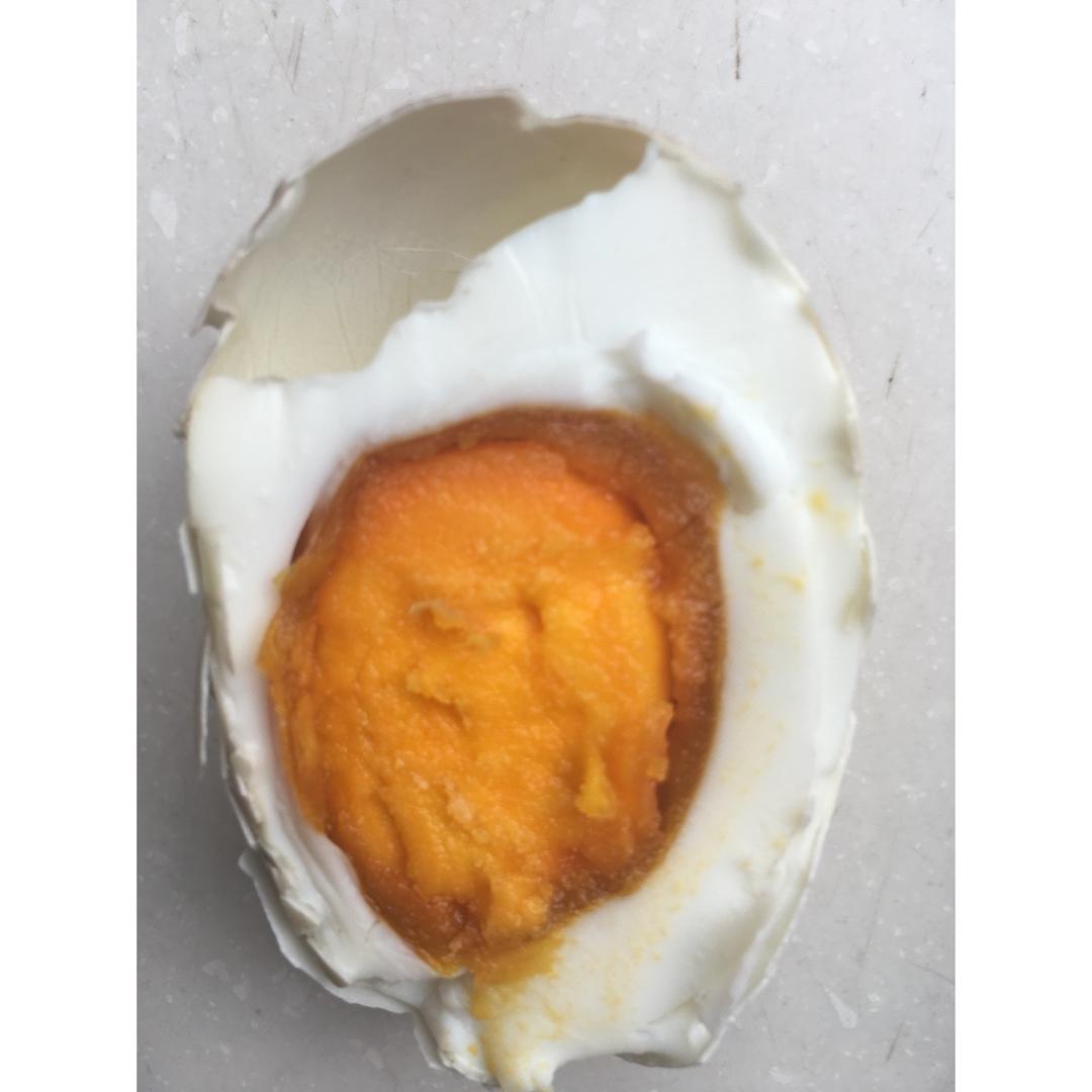 自制流油的咸鸭蛋