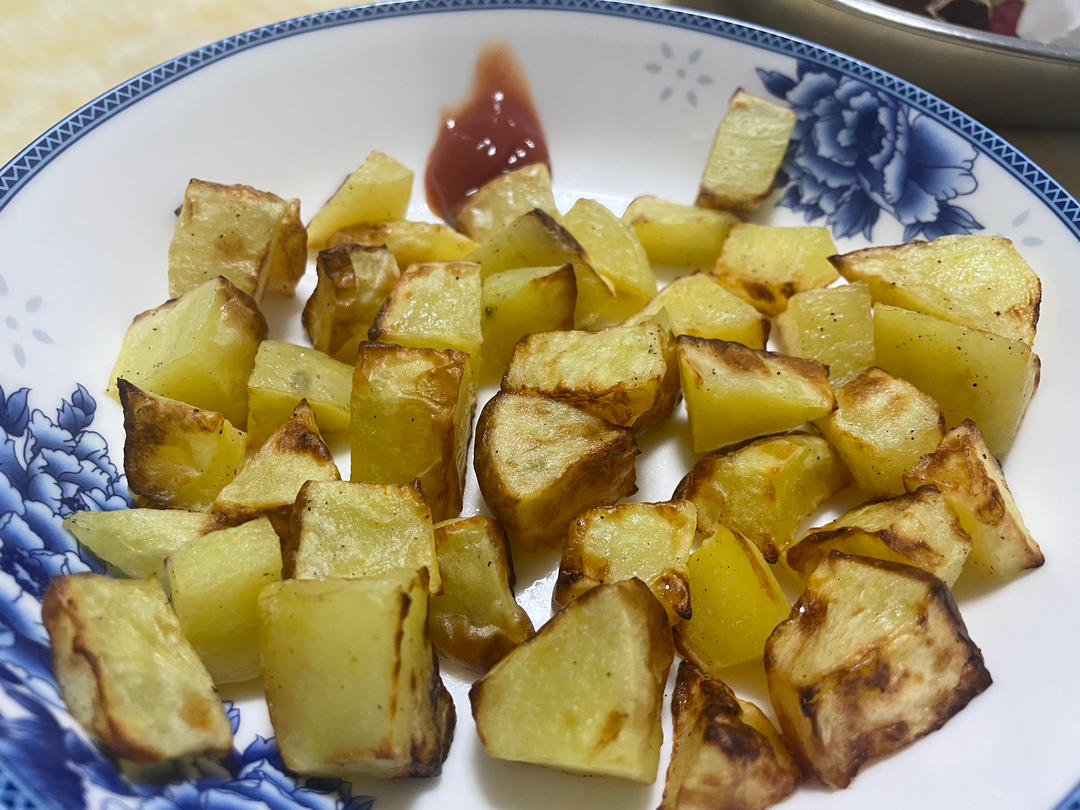 空气炸锅版烤薯角（烤土豆）