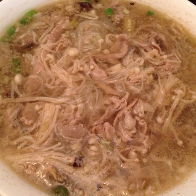 酸汤肥牛