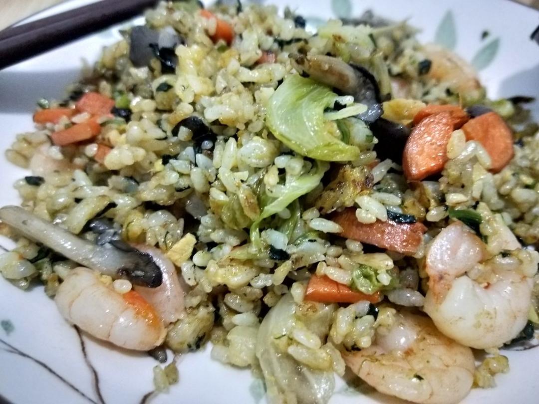 【小高姐】酱油炒饭 普通的炒饭也能做出大厨的味道