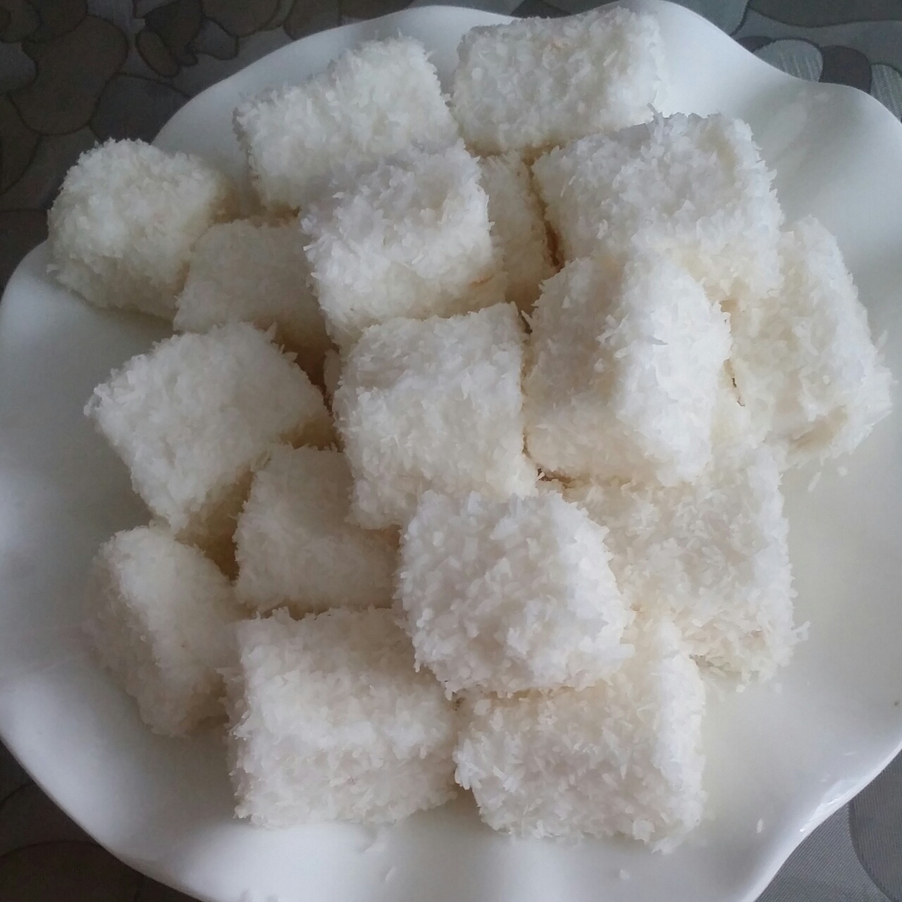 椰蓉牛奶小方