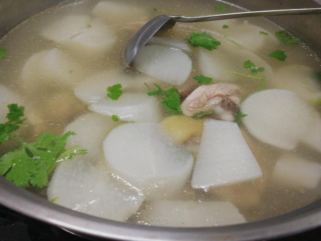 萝卜瑶柱汤