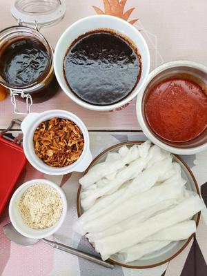 马来西亚槟城虾膏猪肠粉的做法 步骤1