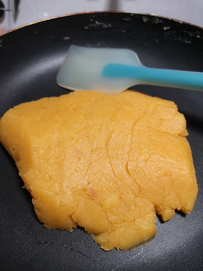 金沙奶黄馅（没有淡奶油也可以做）的做法