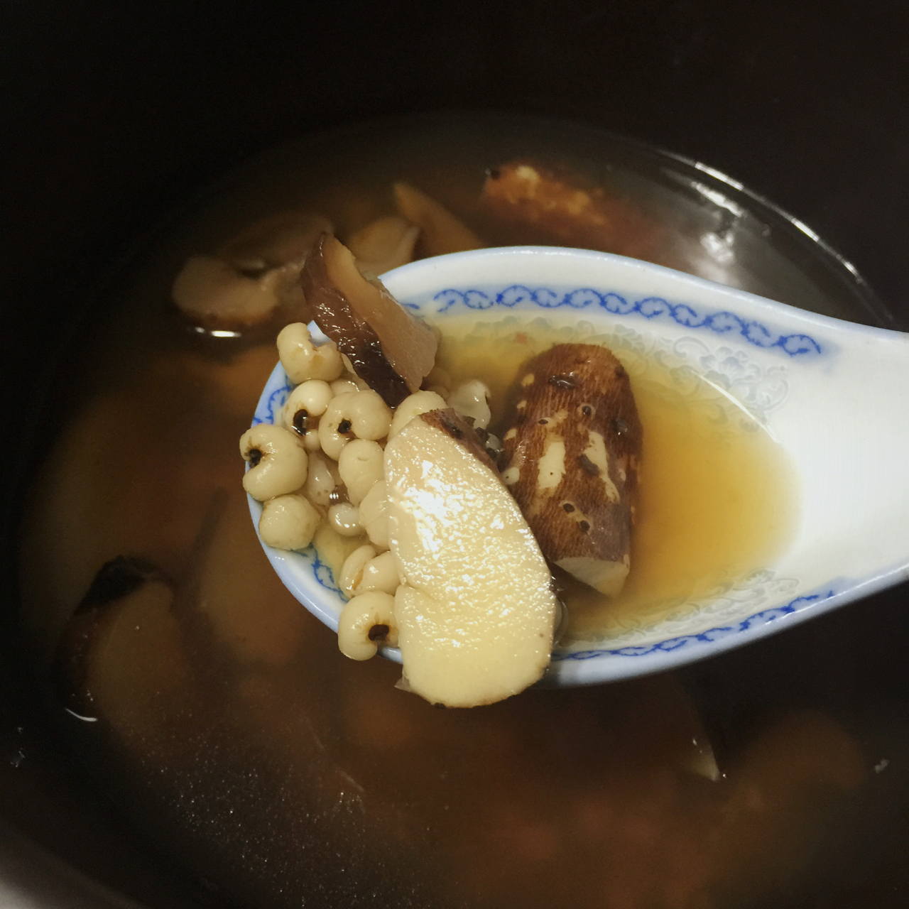 山药薏米蘑菇汤