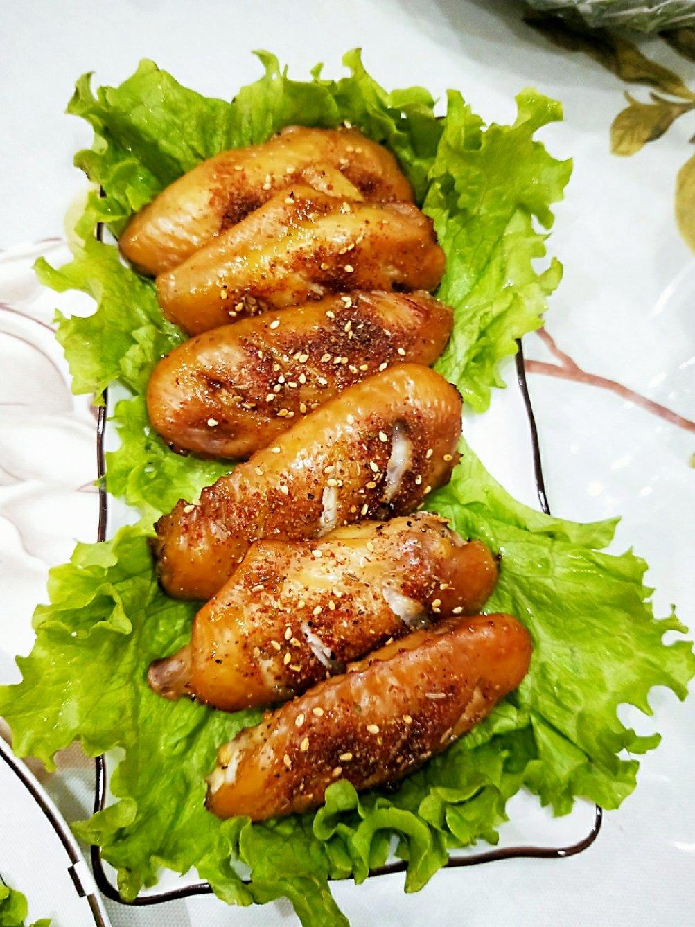 《Tinrry+》烤箱菜：鸡翅的两种做法