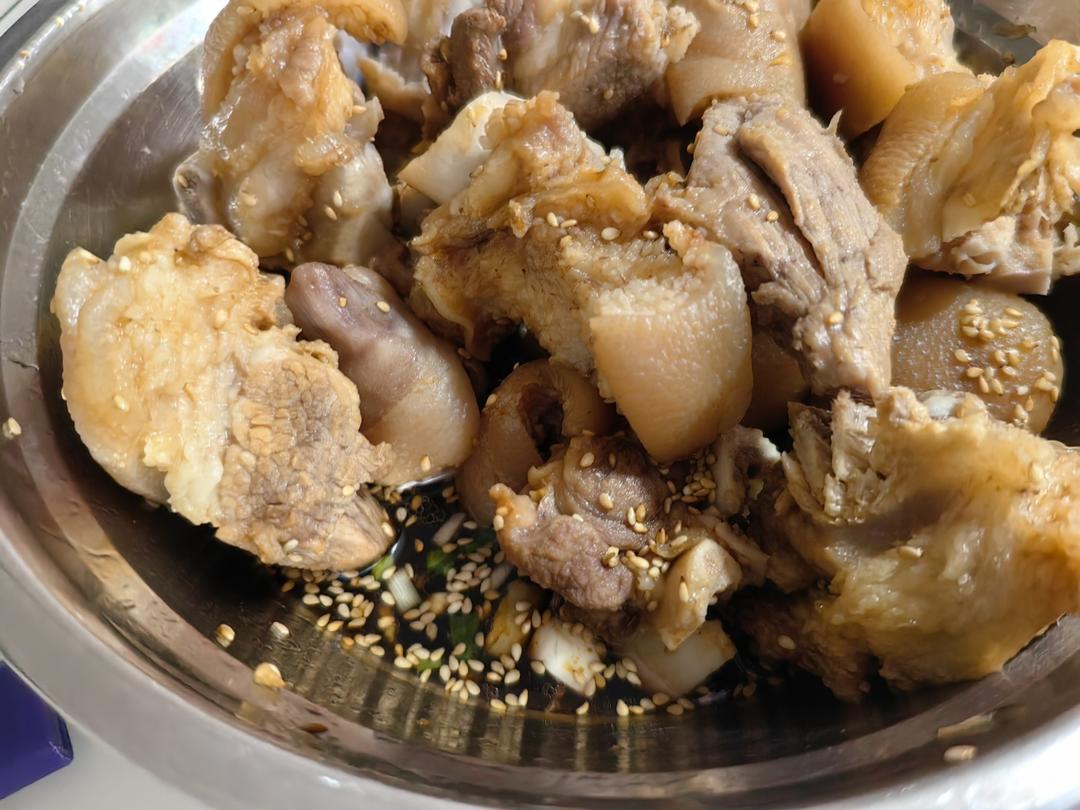 白灼沙姜猪手