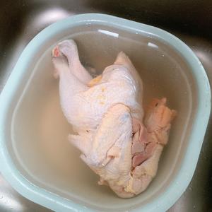 电饭煲焗鸡，烤鸡的做法 步骤1