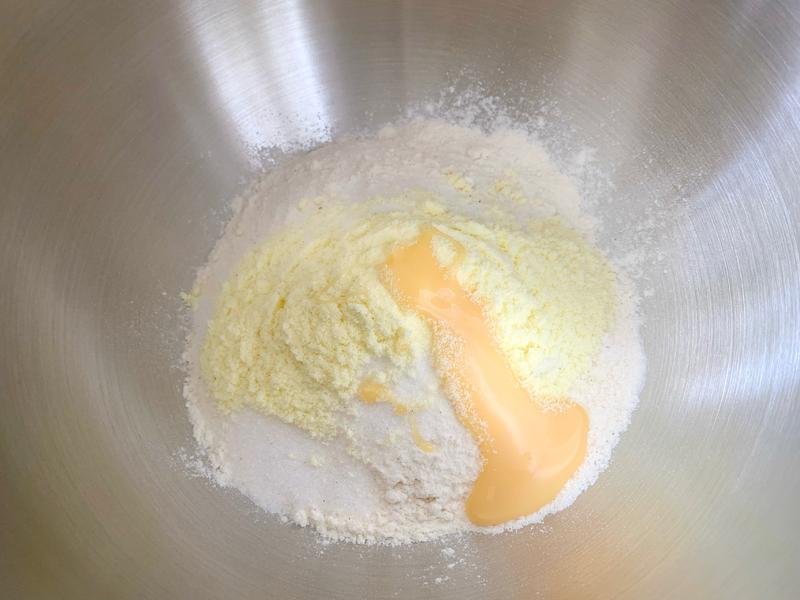 纯奶手撕吐司的做法 步骤1