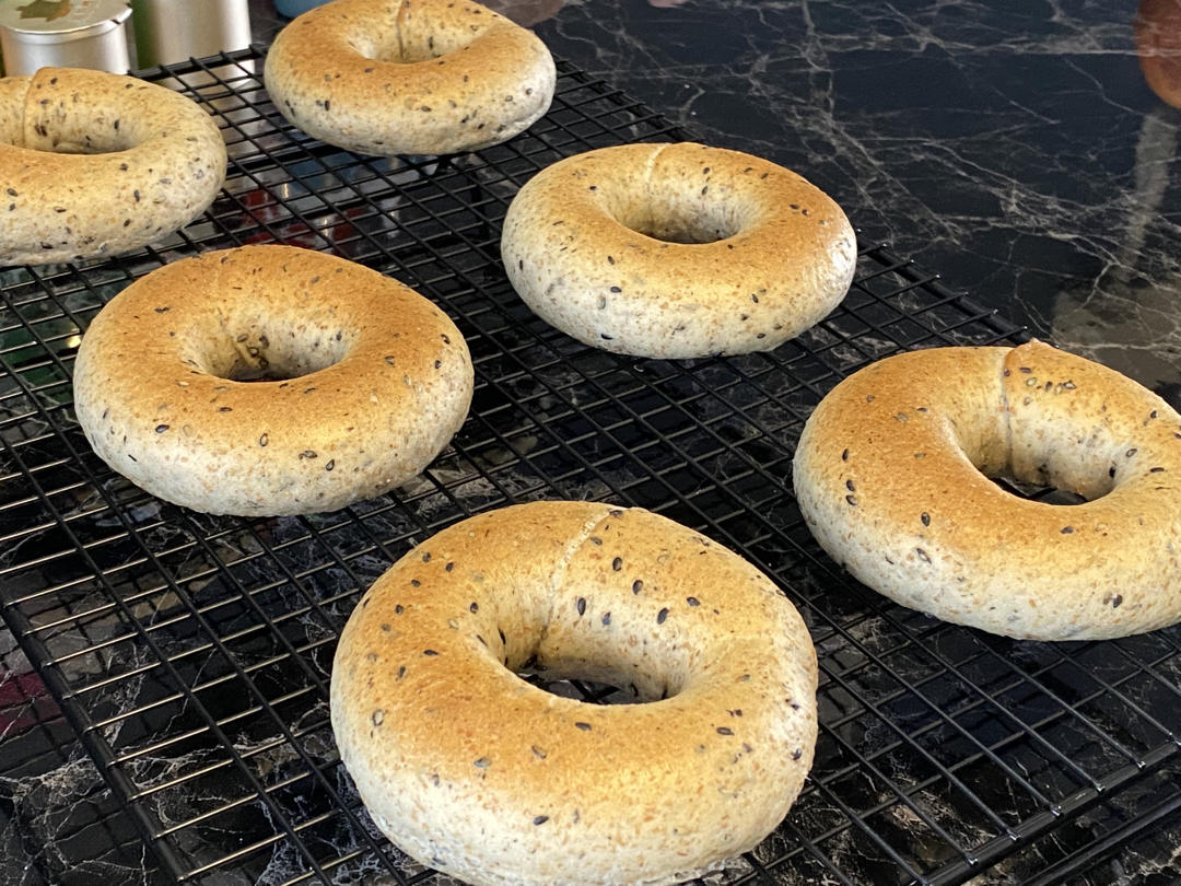 原味贝果🥯/黑芝麻贝果🥯