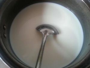炸鲜奶的做法 步骤1