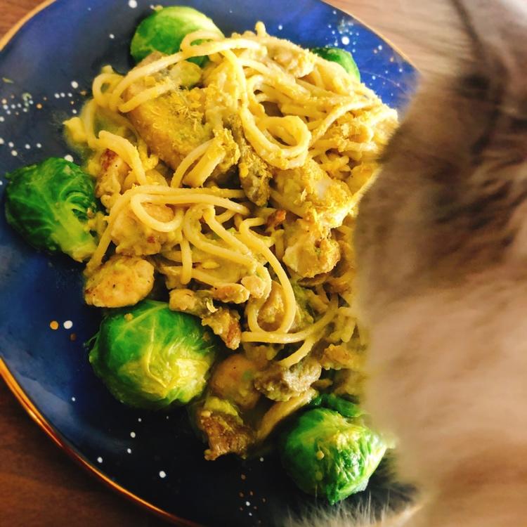 小清新牛油果火腿意面