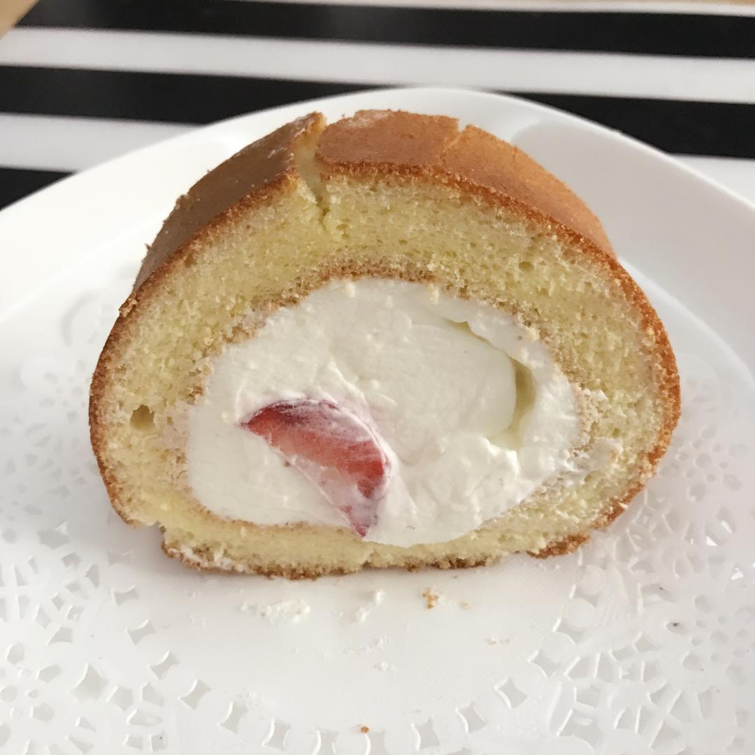 《Tinrry下午茶》教你做基础原味蛋糕卷