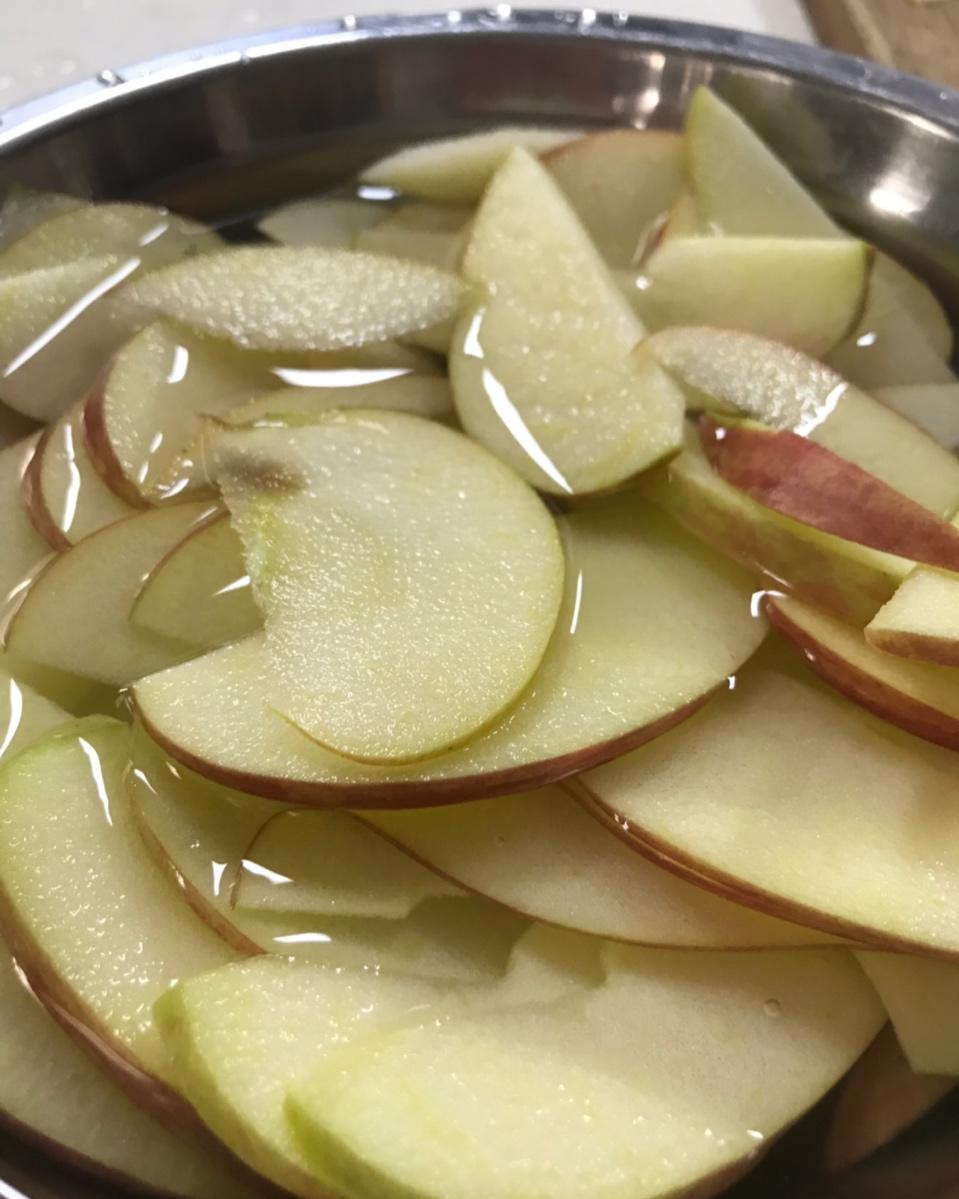 呗来个红包群做的苹果干(烤箱版)