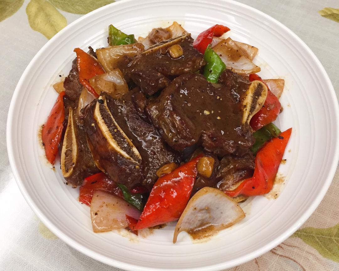 黑胡椒牛仔骨的做法