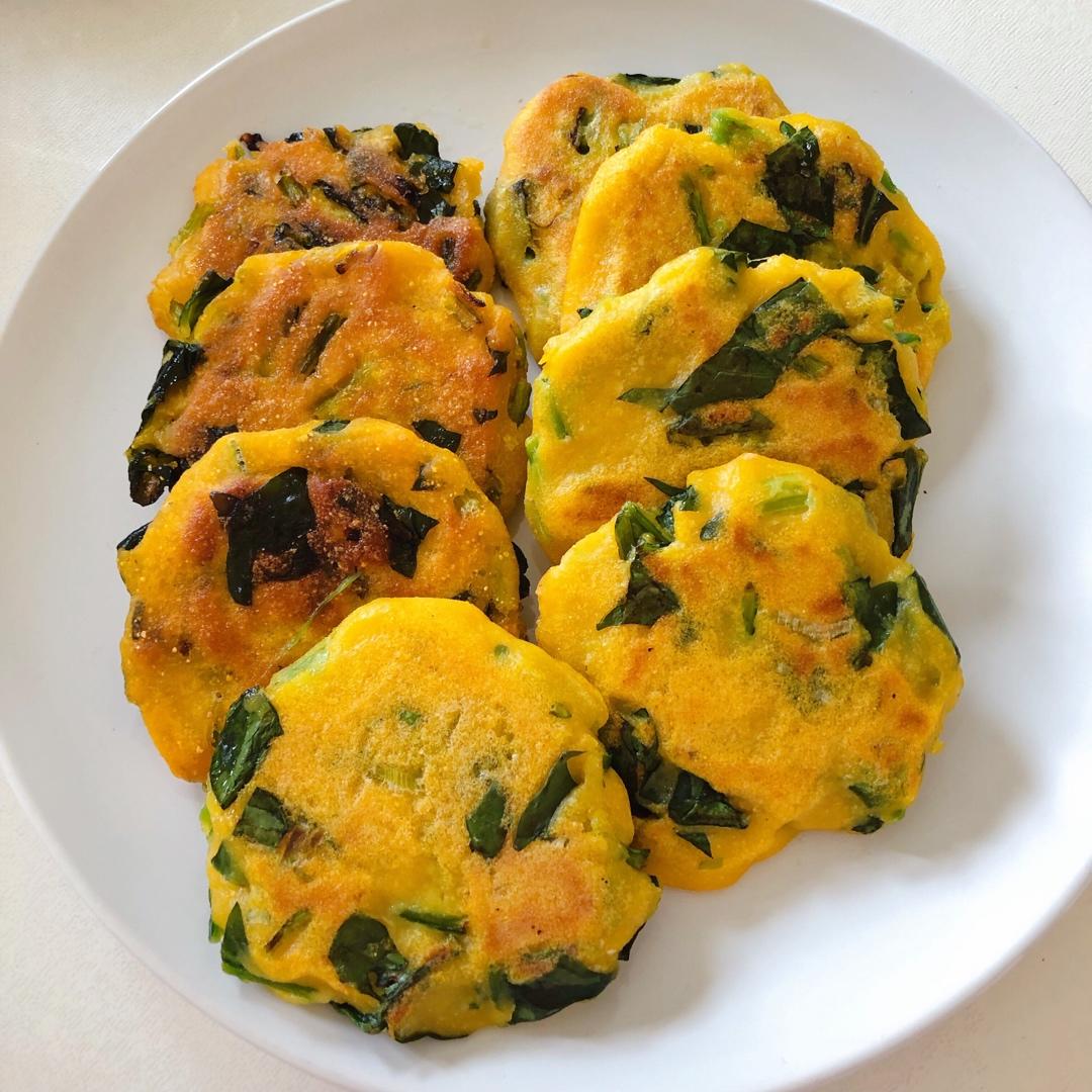 玉米面菜饼子（贴饼子）