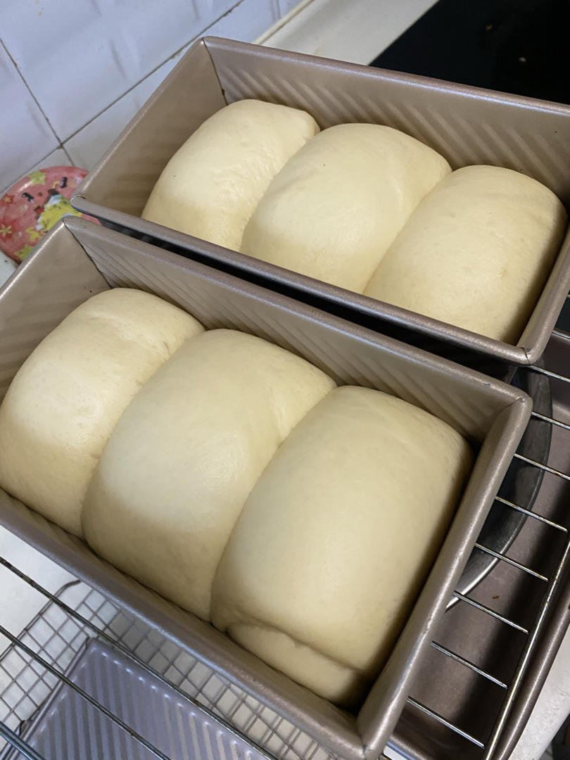 只需一次发酵的超软吐司（附面包机揉手套膜攻略）