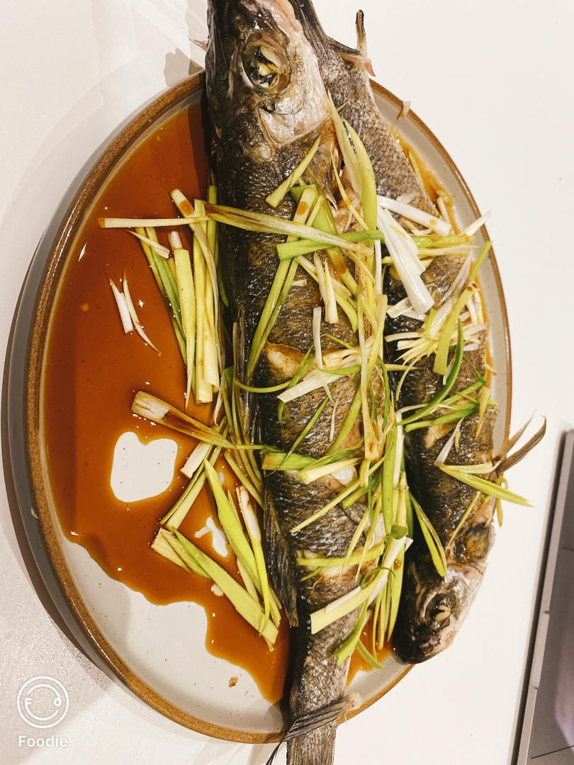 清蒸鲈鱼