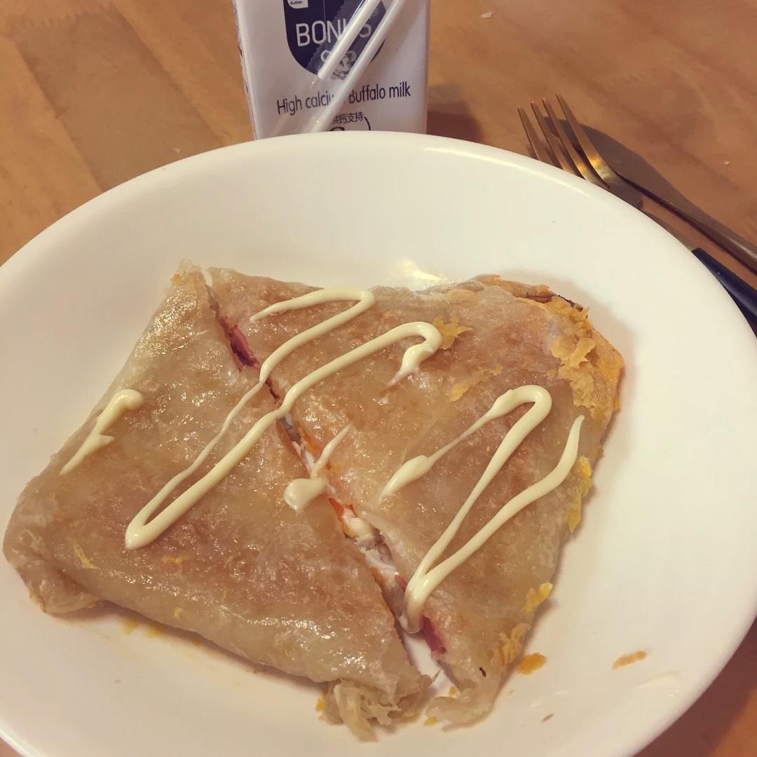 5分钟就能搞定的手抓饼早餐，酥到掉渣～