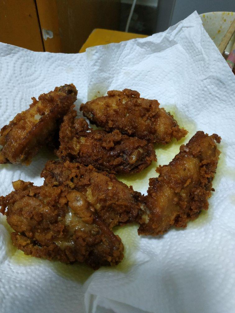 蒜香炸鸡翅