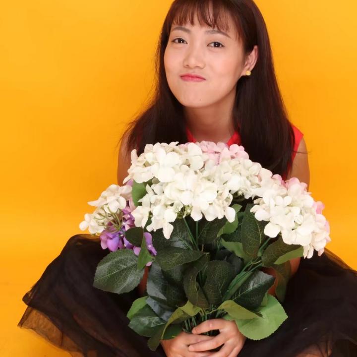 吃货YI老师