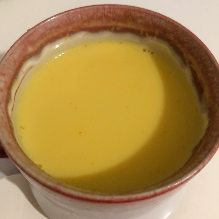 golden milk（姜黄牛奶）