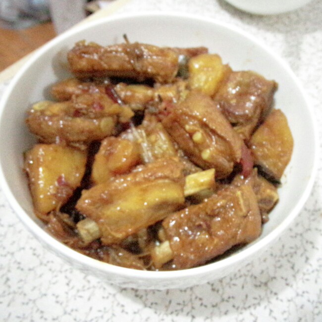 川味土豆烧排骨