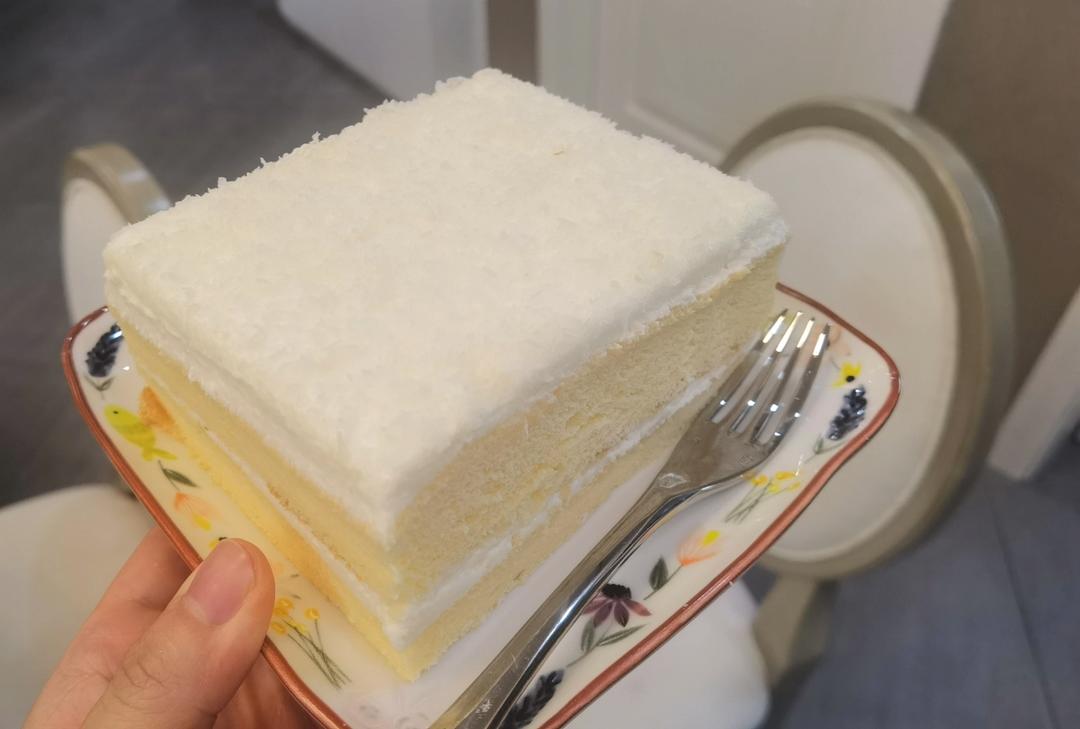 椰蓉小兔子奶油蛋糕