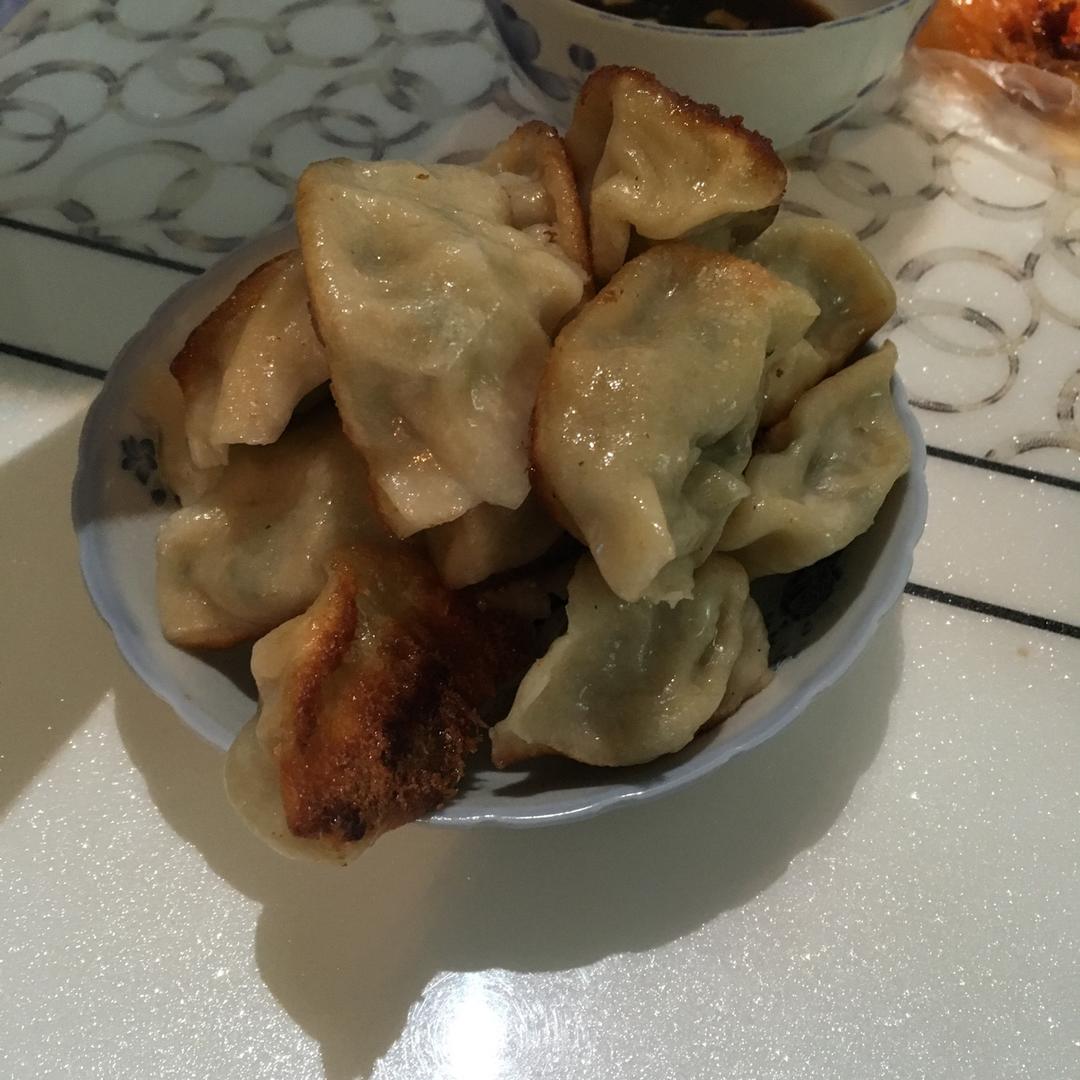 脆底煎饺