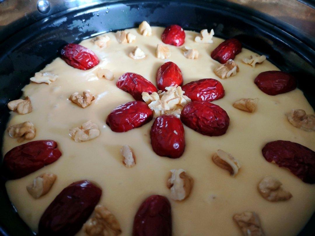 红枣红糖发糕：不塌不缩、组织均匀、手感软绵、口感Q弹