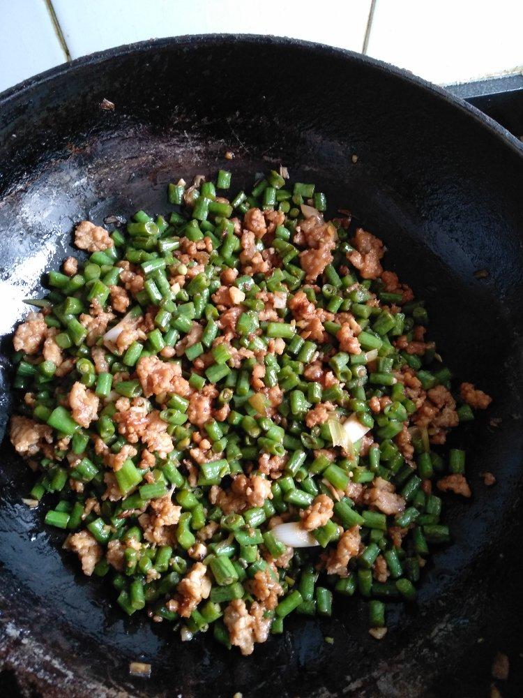 肉沫豆角下饭菜
