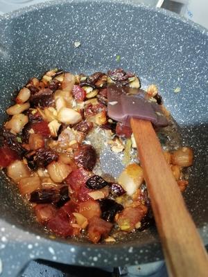 豌豆臘肉糯米飯的做法 步骤5