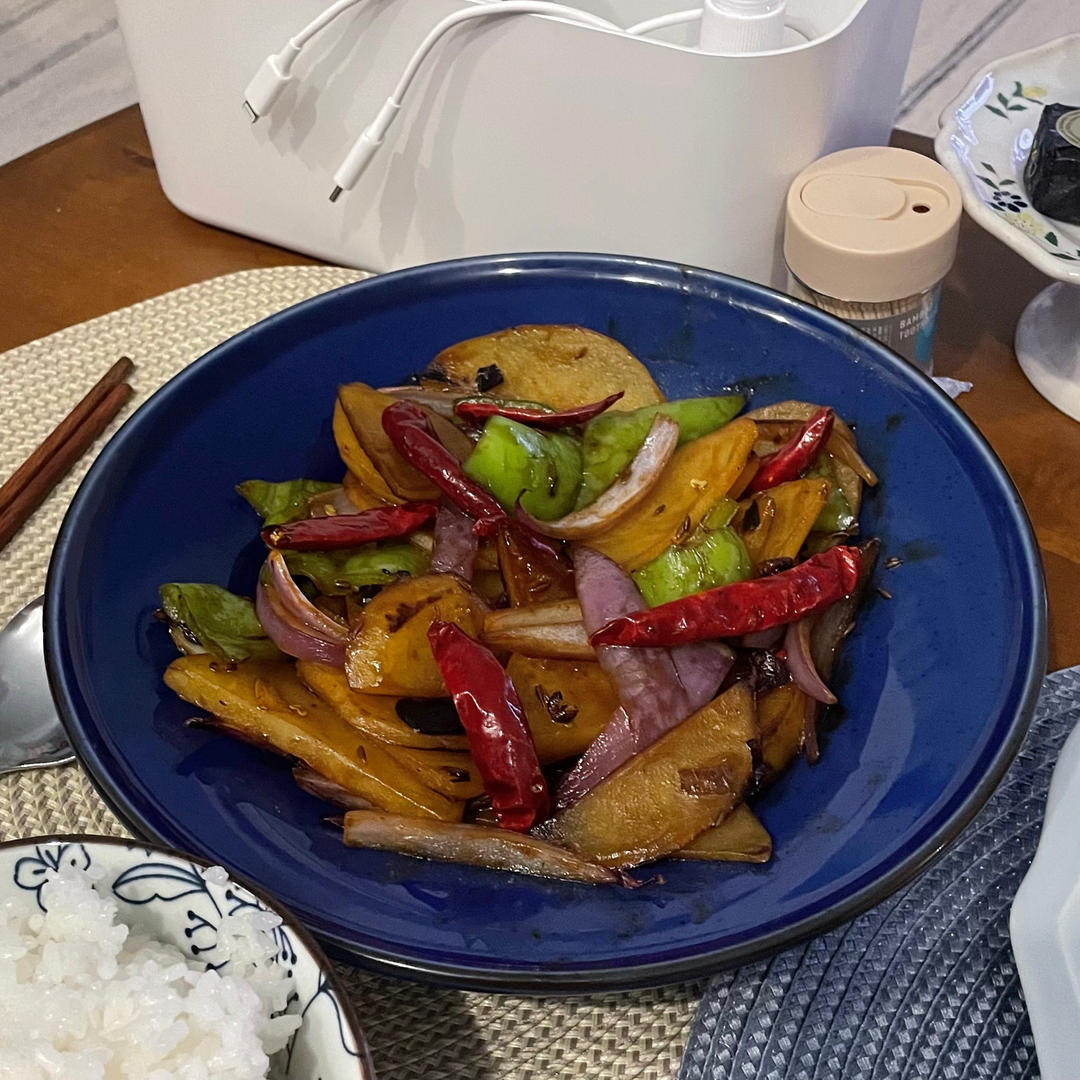 孜然土豆洋葱