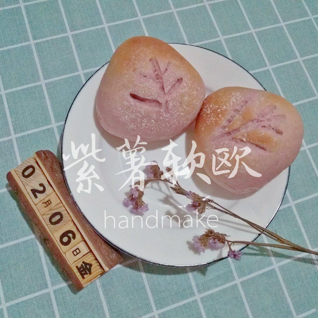 抹茶软欧（蜜豆奶酪馅）