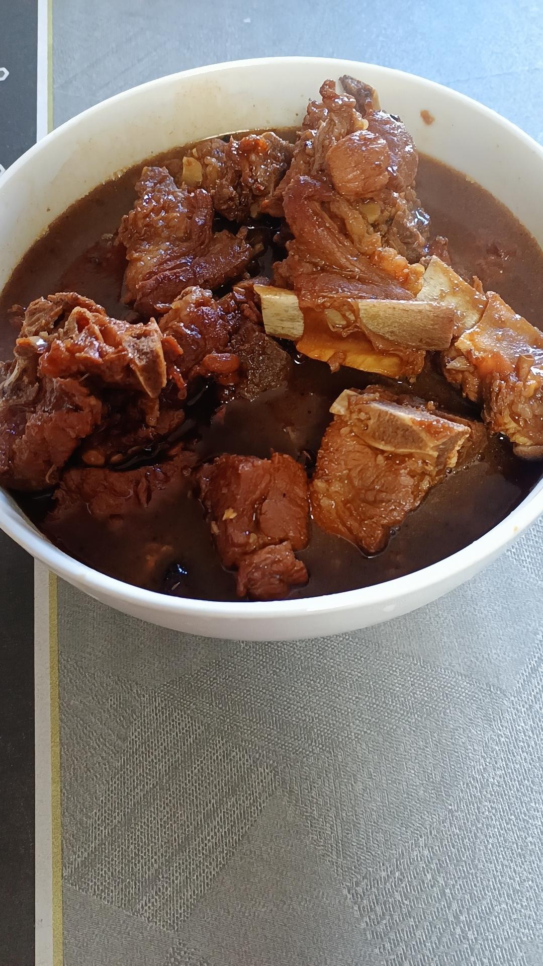 酱香排骨
