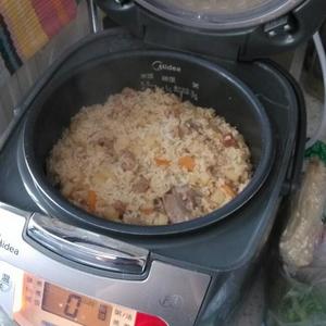 羊肉猪排土豆焖饭(电饭锅版)的做法 步骤5