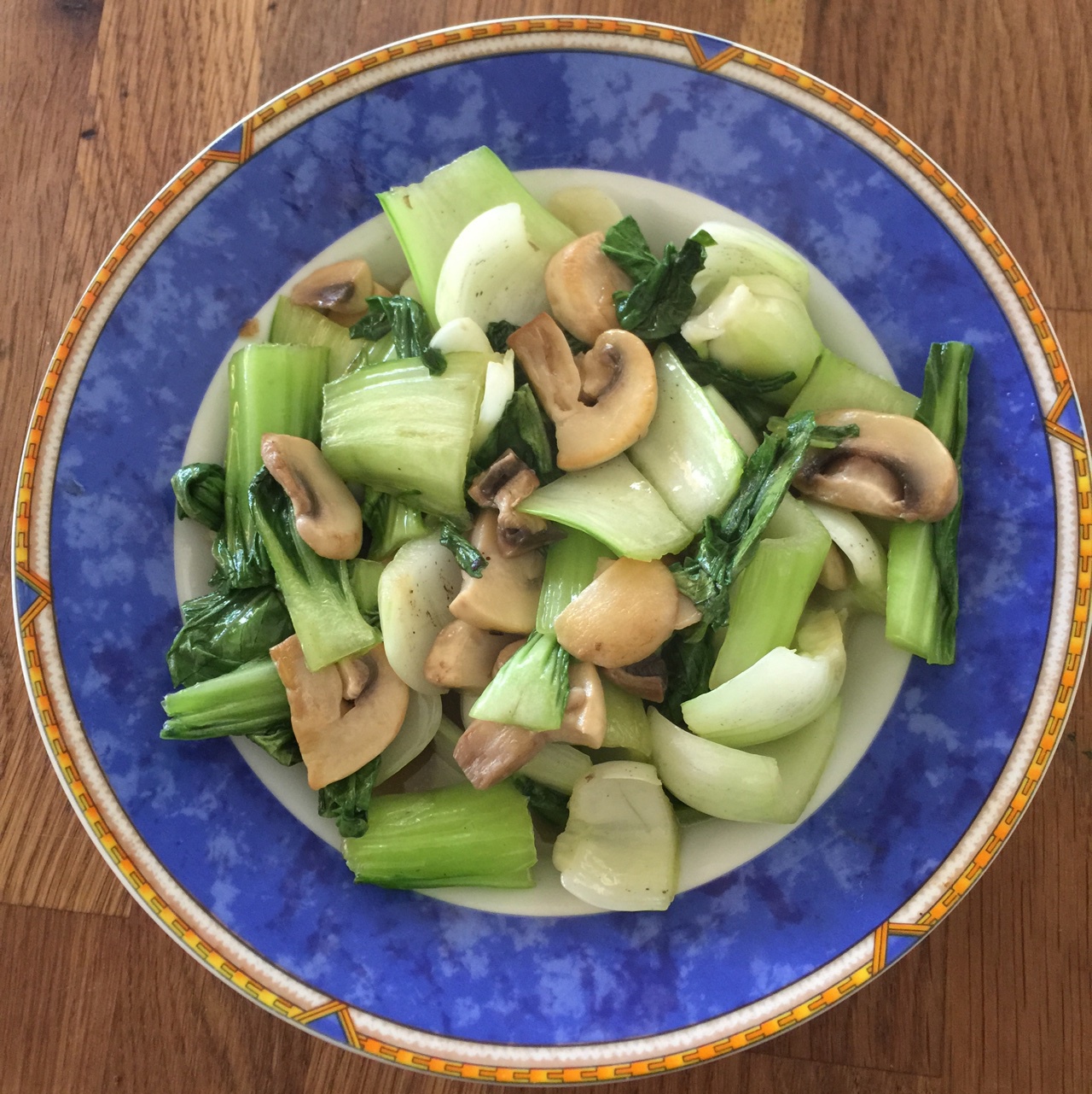 青菜炒蘑菇