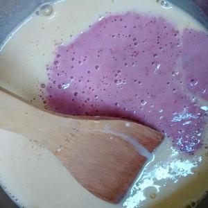 草莓奶油冰淇淋的做法 步骤7
