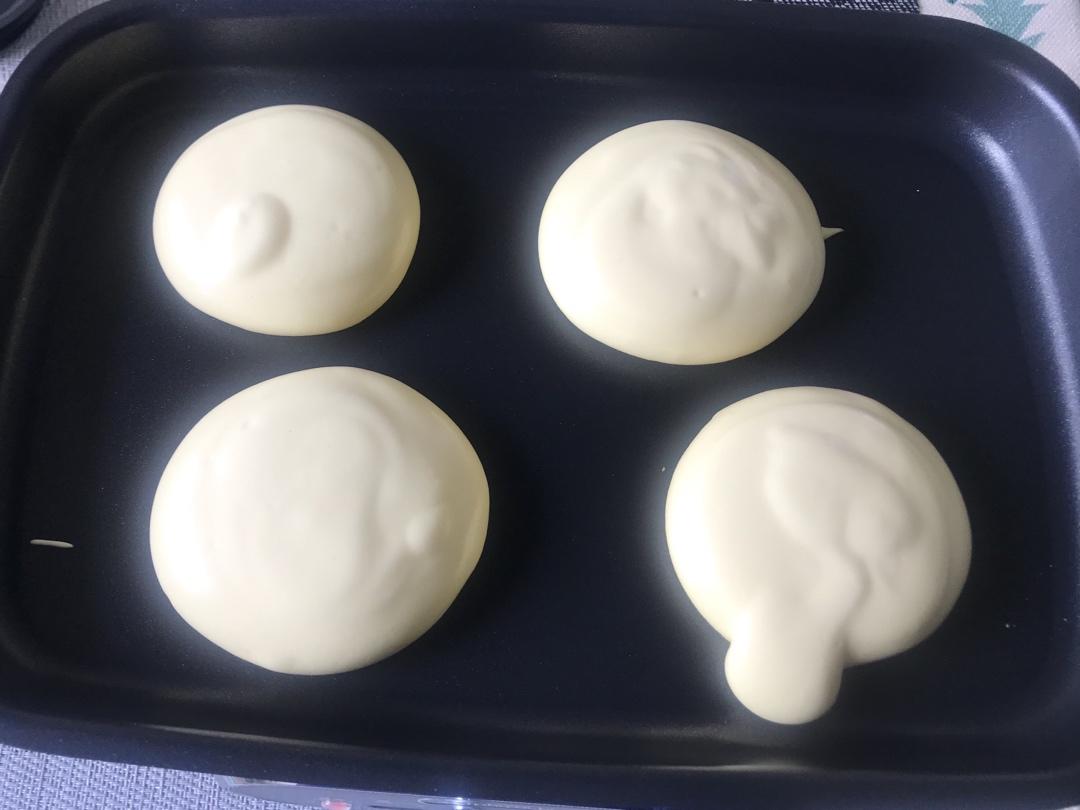 不用烤箱 15分钟无油低糖的舒芙蕾蛋糕松饼 🥞 蓬松绵软