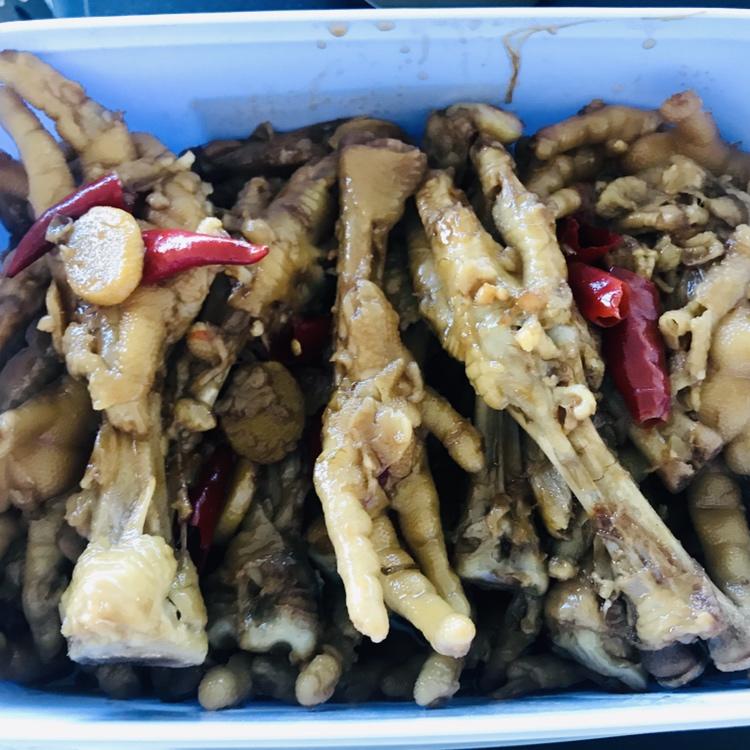 香辣卤鸡爪