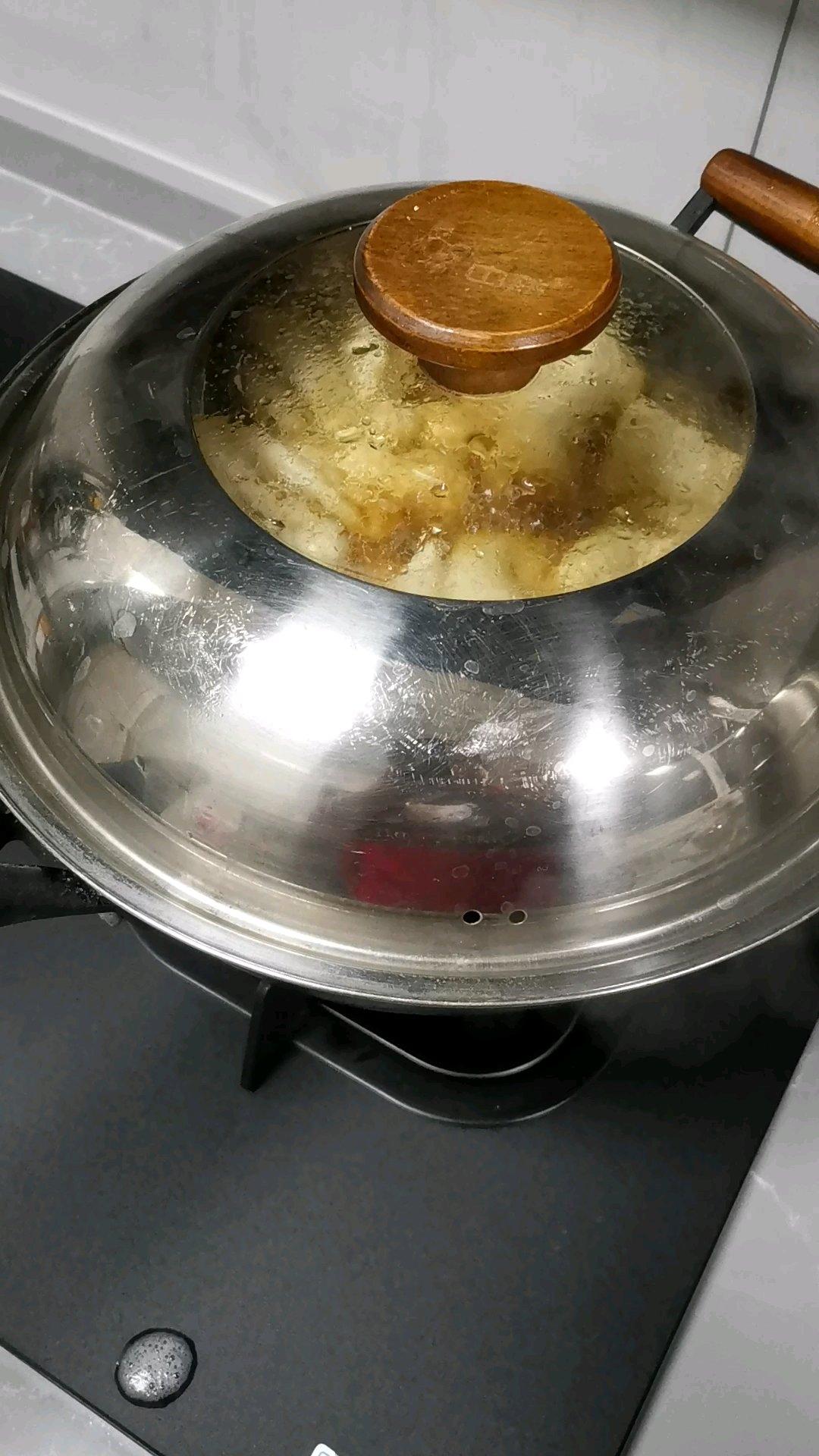 饭菜一锅出－土豆玉米排骨焖卷子【超详细】