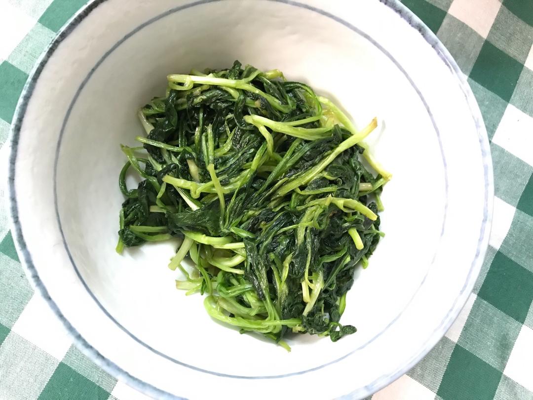 清炒马兰头