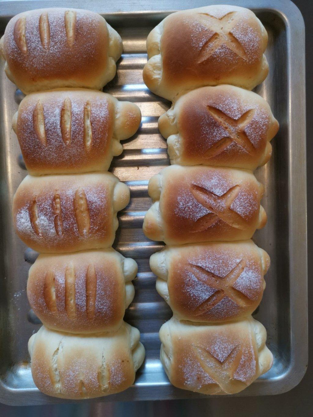 软到不知所措的牛奶卷