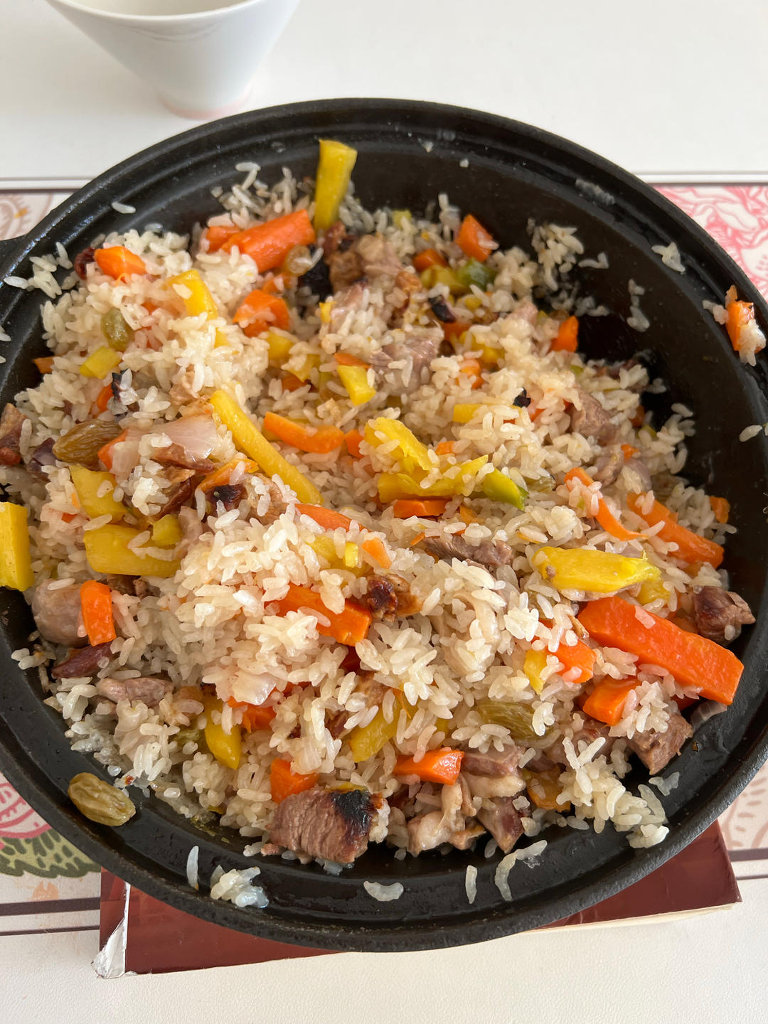 新疆羊排抓饭（出锅后米粒分明的秘密）