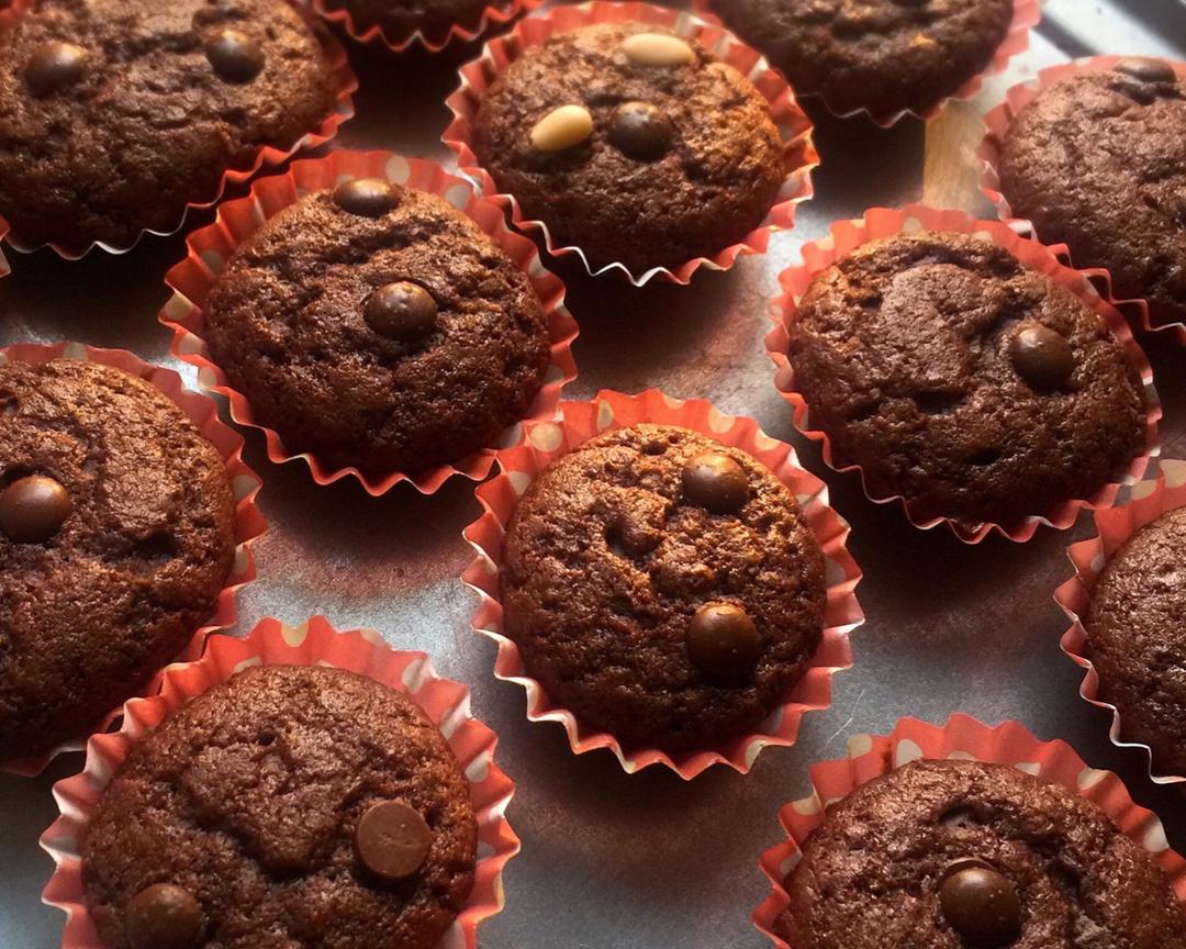 迷你可可纸杯蛋糕