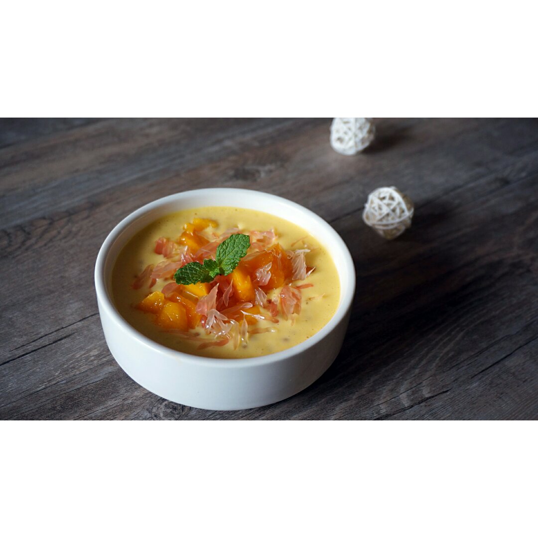 不输甜品店的杨枝甘露