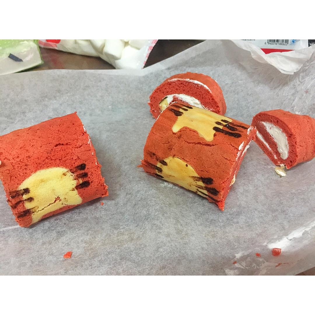 KITTY猫彩绘蛋糕卷