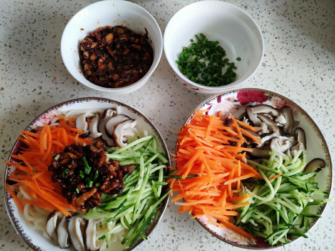 老北京炸酱面（附详细做法）