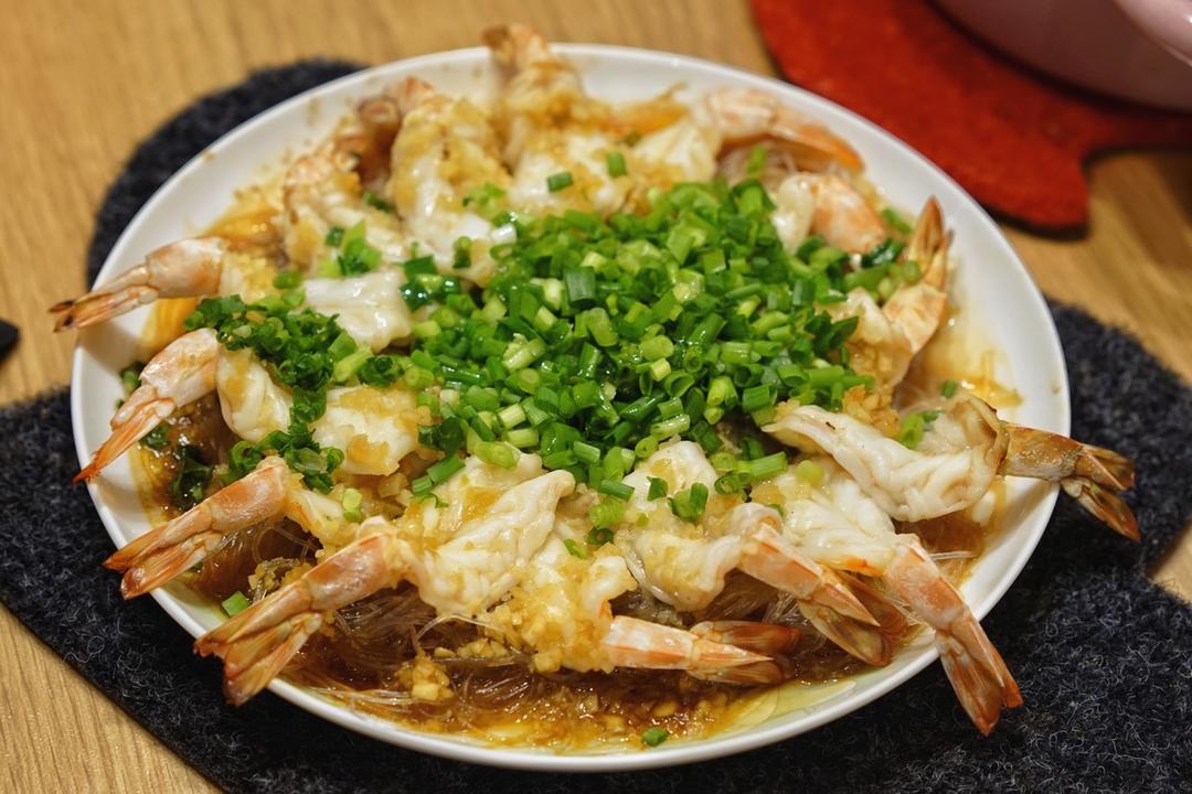 蒜蓉粉丝蒸虾